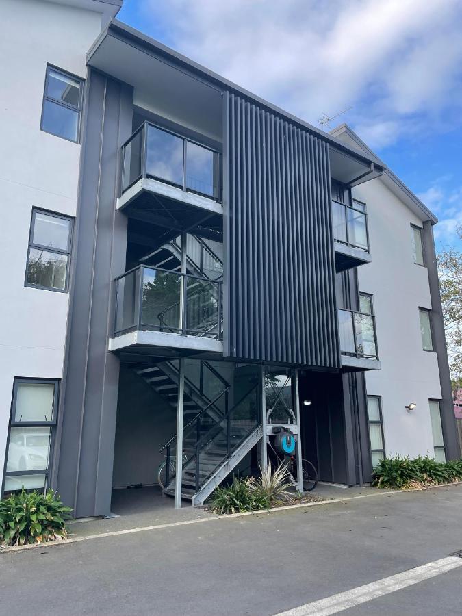Bealey Avenue Apartment, 2 Bedroom Apartment, Central City クライストチャーチ エクステリア 写真